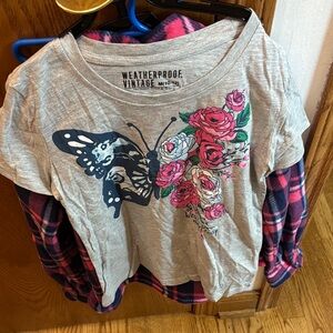 Weatherproof Gray Tee with Butterfly and Floral Design